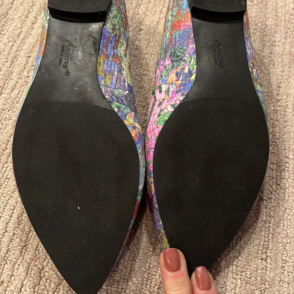 Trotters Multicolored Patterned Flats - image 5